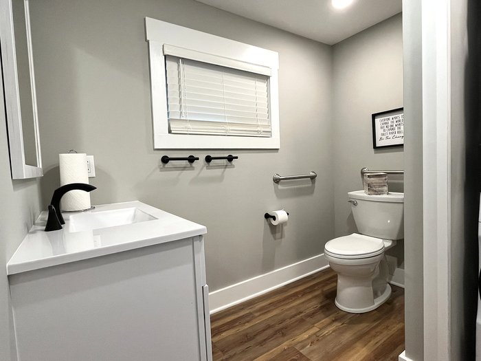 2nd Floor Bathroom